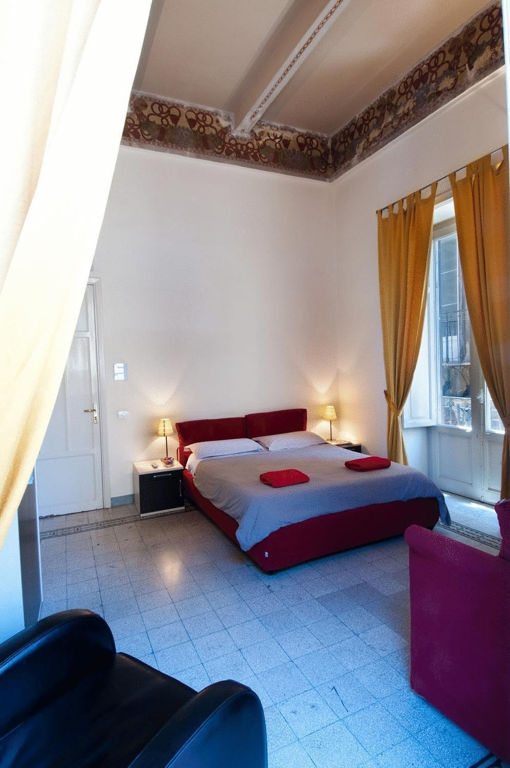 Palazzo Savona Hotel Palermo Exterior photo